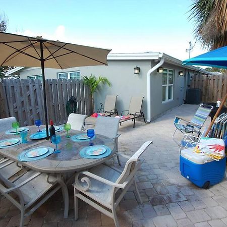 Hawaiian Cottage - Heated Pool Walk To The Beach Коко Бийч Екстериор снимка